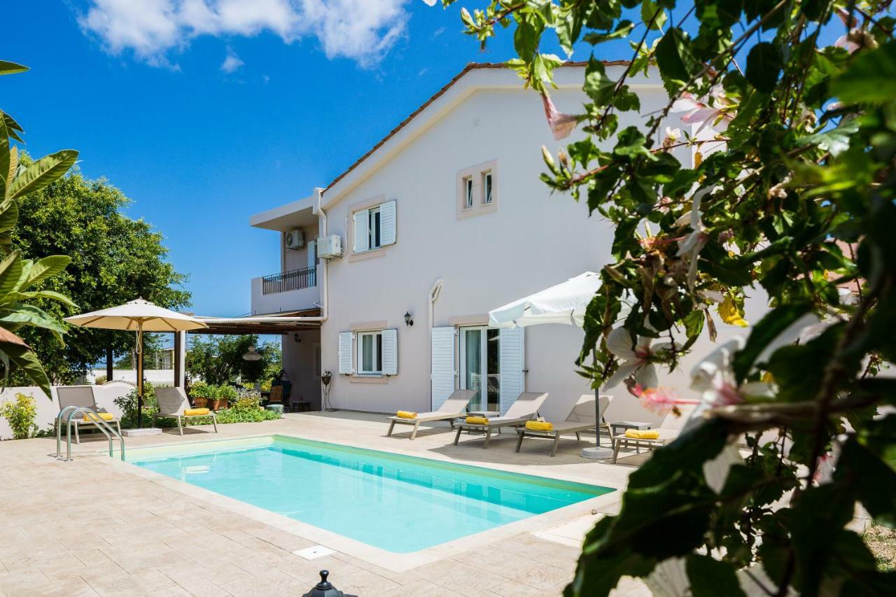 Carpe Diem-Luxury Villa With Private Pool Agia Paraskevi  Exterior foto